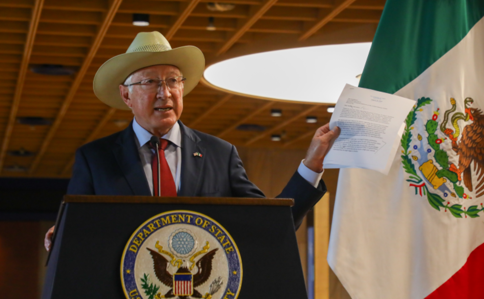 Sheinbaum responde a Ken Salazar